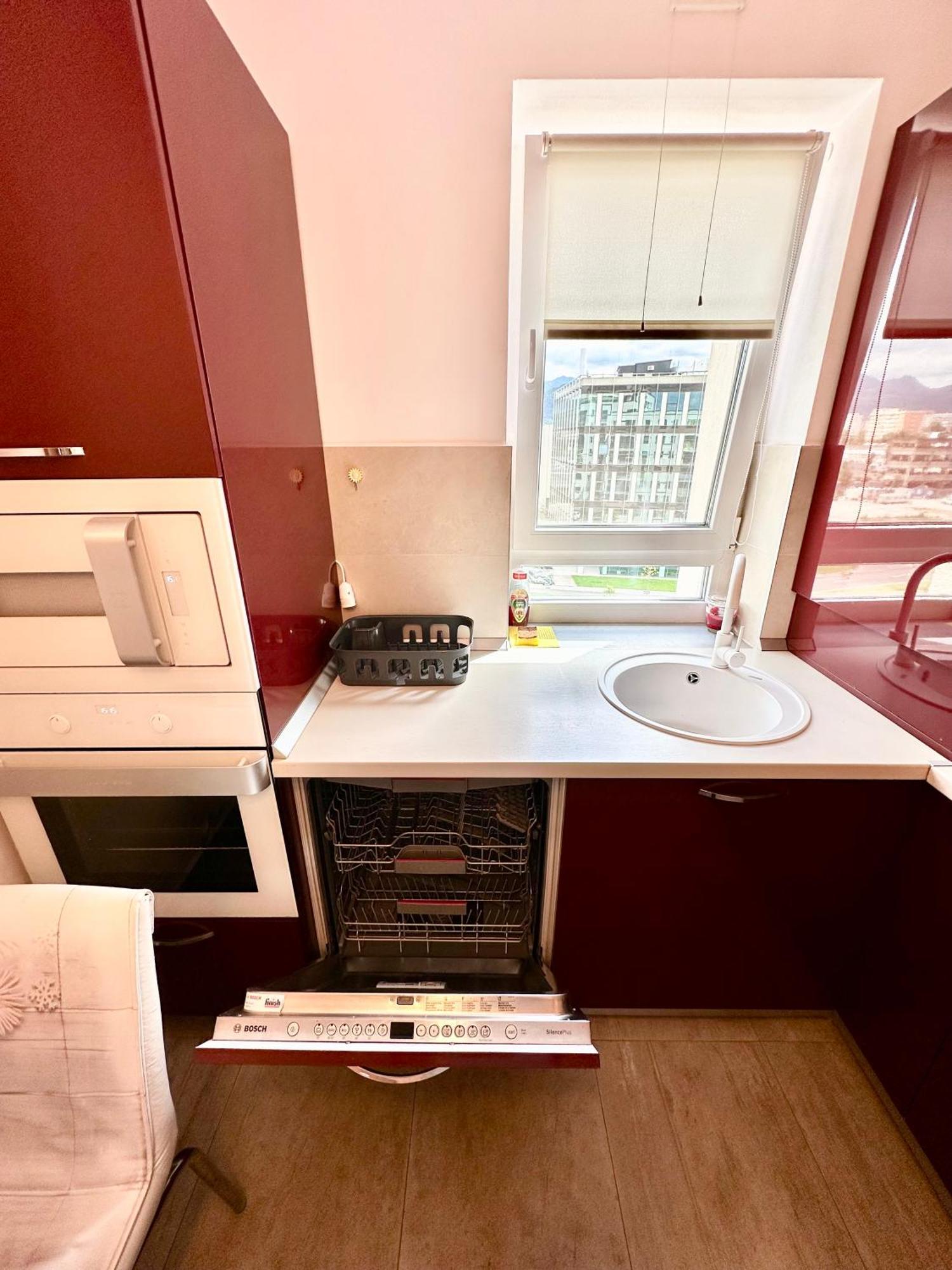 בראשוב Kasper Coresi Mall - Rise Private Apartments & Suites מראה חיצוני תמונה