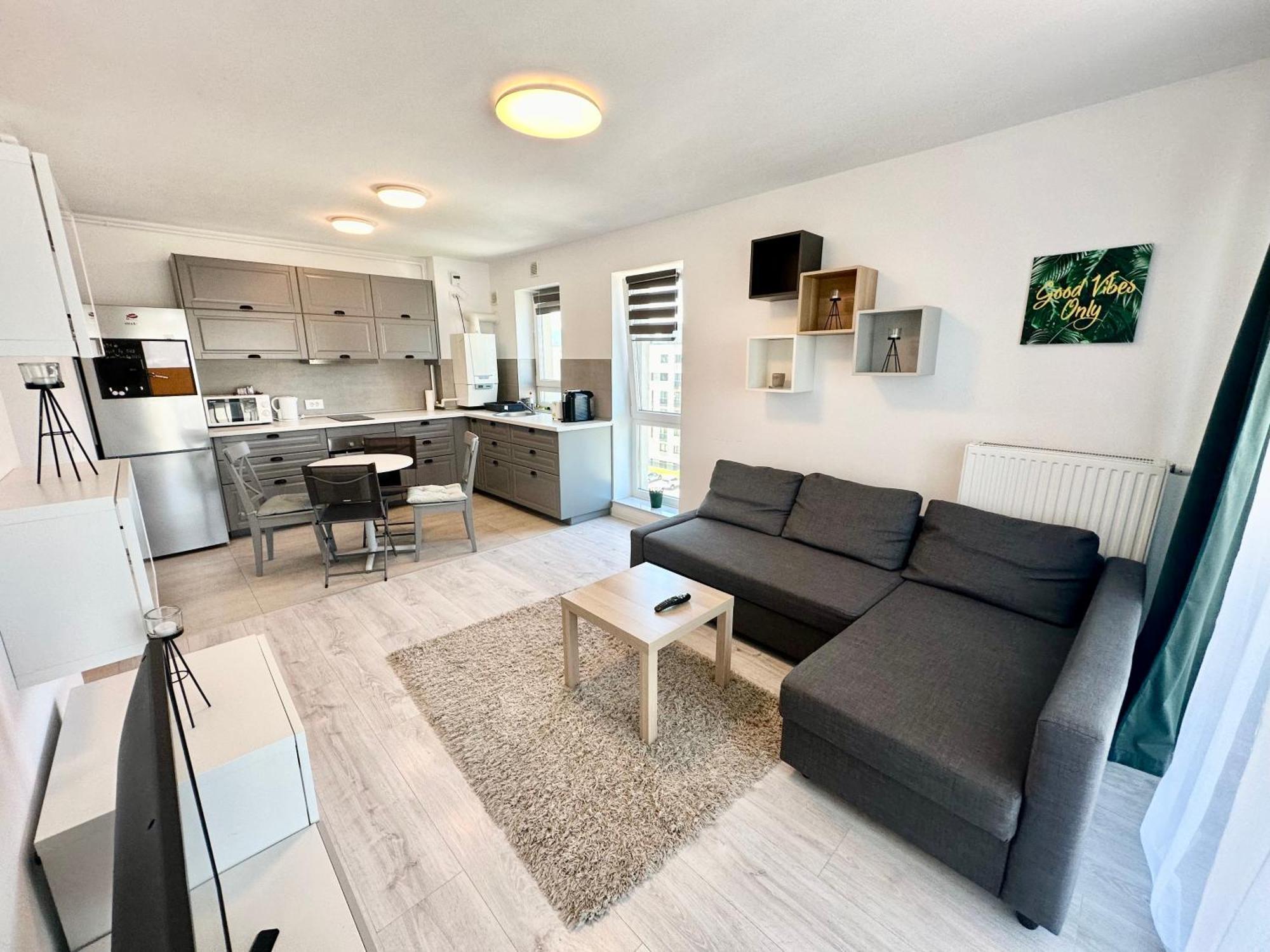 בראשוב Kasper Coresi Mall - Rise Private Apartments & Suites מראה חיצוני תמונה
